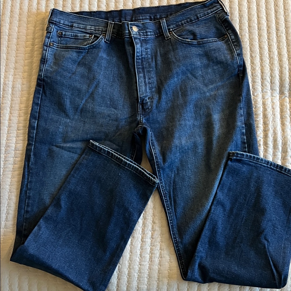 Levi's Blue Denim Jeans with Iconic Patch